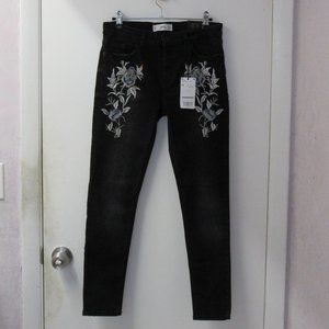 Mango Embroidered Jeans Size 6